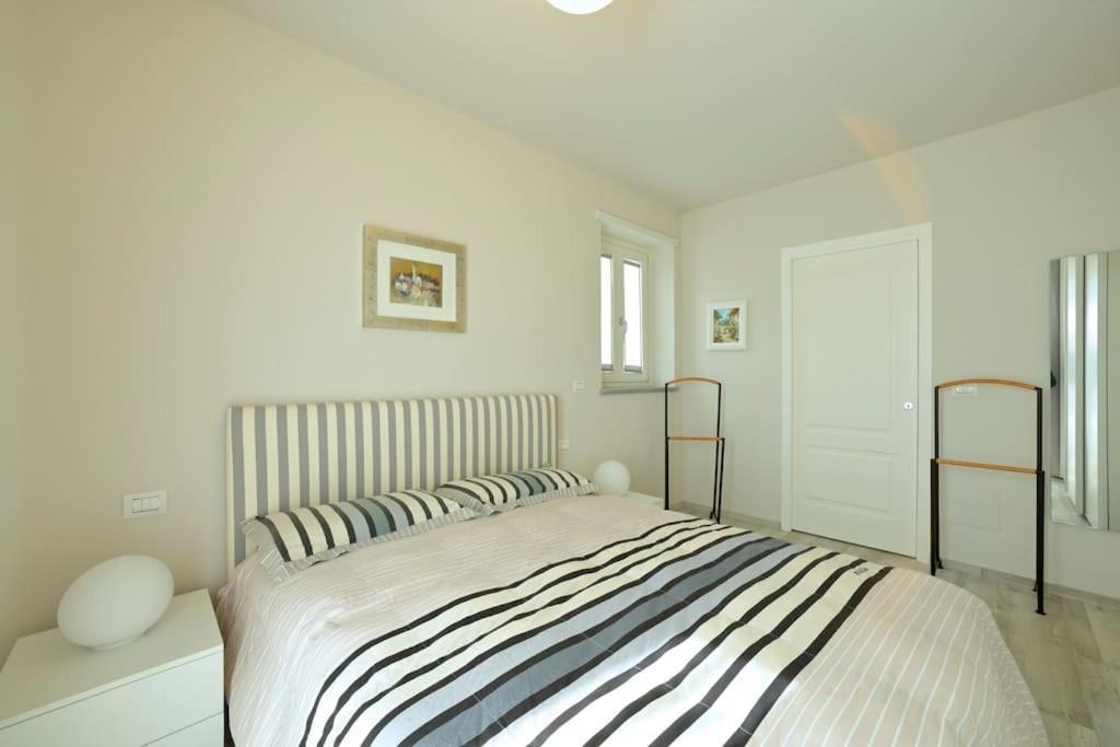 Luxury Apartament Con Garage Vista Mare Alassio Per 6 Persone Exterior foto